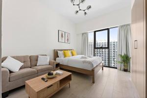 Modern Studio with Full Burj Khalifa View
