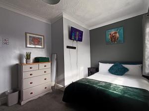 Geneva Cottage Darlington - Entire House & parking