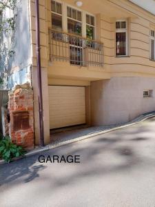 Sunny City - Apartment in SPA Zone with Private Garage