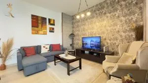 Cowboy Charm 1BR Apartment on Yas Island - Yas Island