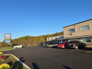 Motel 6-Sudbury, ON - Lively