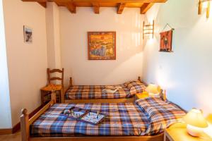 Maisons de vacances Gite Gite aux Combettes 4/6 personnes : photos des chambres