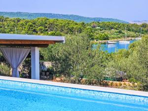 Holiday Home Katenas by Interhome 