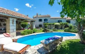Villa Captain Morgan for 8 people in Central Istria - pet friendly with private pool - Mrgani