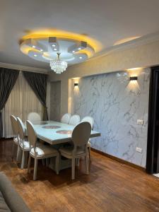 شقة فندقية فاخرة الترا سوبر لوكس للايجار كوستا