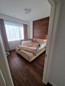 Entire House for a company of Friends