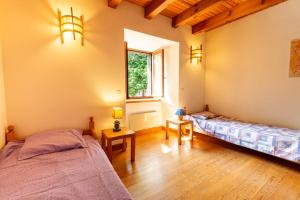 Maisons de vacances Gite Gite aux Combettes 4/6 personnes : photos des chambres