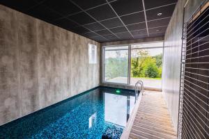 Gîte, Spa Kyo-alpes, piscine intérieure privée prés de Chambéry