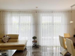 Luxury Wohnung mit Großem Bett und Schlafsofa Luxuriös Ausgestattet mit schöne Terrasse und Garten!