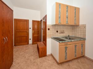 Apartment Delfin-11 by Interhome