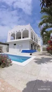 CASA VACACIONAL TANiA - Chinchipe