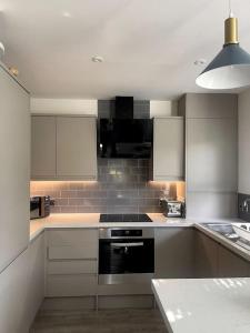 2 Bedroom Flat Bracknell Free Parking - Ubytování bez kategorie ve městě Bracknell