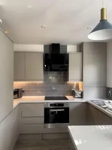 2 Bedroom Flat Bracknell Free Parking - Easthampstead