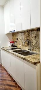 Studio Diamond Crown