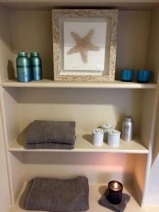 Stylish top floor 1 bed flat in West Hampstead