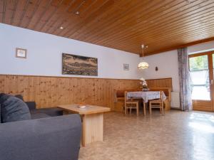 Apartment Salzburg by Interhome