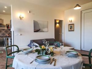 Villa Favorita Suites Ginestra by Interhome