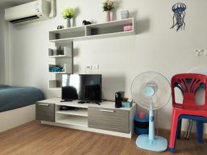 7 Floor - Ozone Condotel near Kata beach by 15 minutes walking