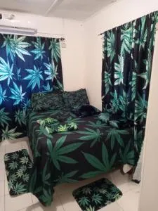 Holiday rooms in St Thomas Jamaica - Clifton Hill