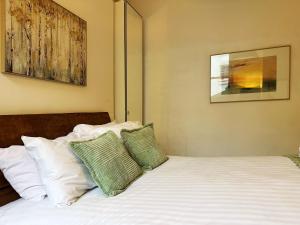 Benjis Apartment in Central London