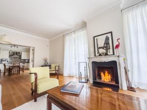 Two-Bedroom Deluxe Apartment