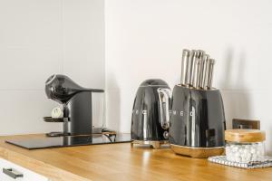 Title Halo Memories Naiyang Pool Gym Sauna