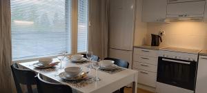 Bright and Cozy Apartment with Private Sauna And Parking