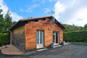 Maisons de vacances Chalet avec piscine privee : photos des chambres