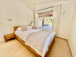 B&B / Chambres d'hotes Mas La Roca : photos des chambres