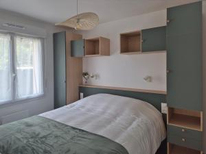 Ticya Lodge 10 minutes Parc Disneyland Maison neuve indépendante jusquà 5 voyageurs lit bébé 2 places Parking Ferme