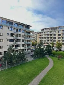 CH Exclusive Copou - Aroneanu