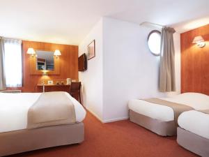 Hotels Kyriad Caen Sud : Chambre Lit Simple et Lit Double