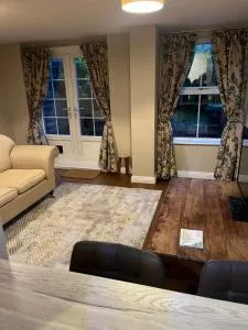 Garden Flat near train station - 索尔兹伯里