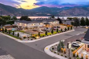 The Lodge Lake Chelan - Manson