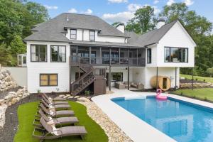 Golden Hill Retreat & Guest House - 4hvězdičkové hotely ve městě Cleveland