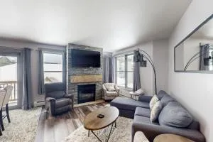 Village Escape - Copper Mountain