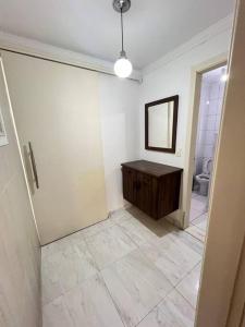 Apto na Praia Grande Canto do Forte 270mts do mar