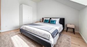 Gare 173 E Bruxelles-Charleroi-airport