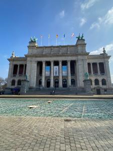 Trendy studio at top location