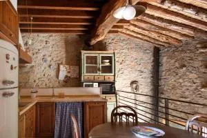 La Casita del Cinglo - Tuéjar