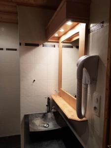 Chalet De Larbaron - Studio entièrement rénové · Balcon · Parking couvert MAE-7347