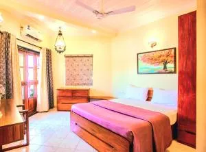 'Golden Sea Pearl' 1 bhk Beach apartment - Adsulim