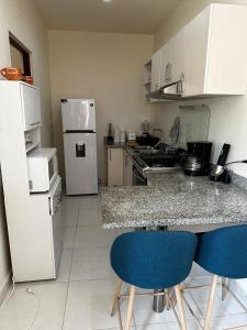 Hermoso departamento con alberca y seguridad