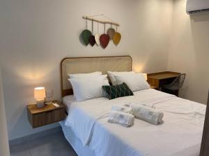 Bangalô com piscina e privacidade a 6 km do centro