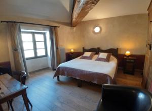 B&B / Chambres d'hotes Des Lits Sur La Place : photos des chambres