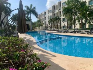 Hermoso departamento con alberca y seguridad