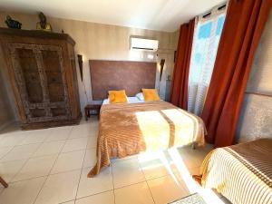 B&B / Chambres d'hotes GuestHouse Le Patio34 : photos des chambres