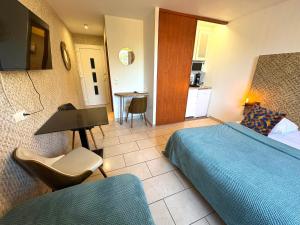 B&B / Chambres d'hotes GuestHouse Le Patio34 : photos des chambres