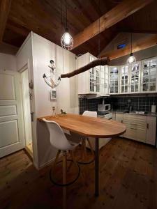 Gästhus i Ljunghusen nära strand & golf uthyres