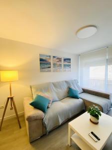 Apartamento en Málaga junto a estación de metro by MO